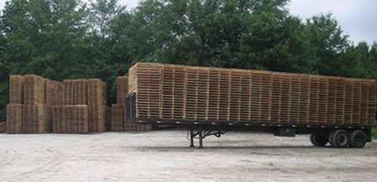 Flatbed Trailer of New Custom Size Pallets Ready to Ship from Pallet Yard